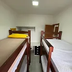 Ape Amarelo Ubatuba