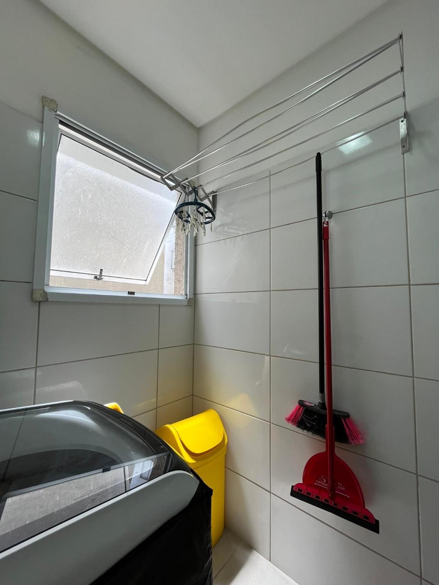 Ape Amarelo Apartment